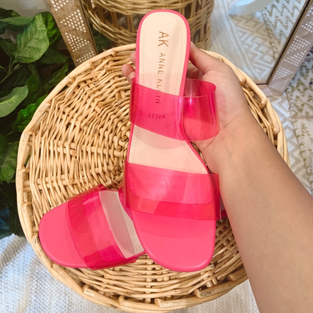 NWOT Anne Klein fuchsia pink Block Sandals with clear straps - Picture 2 of 5